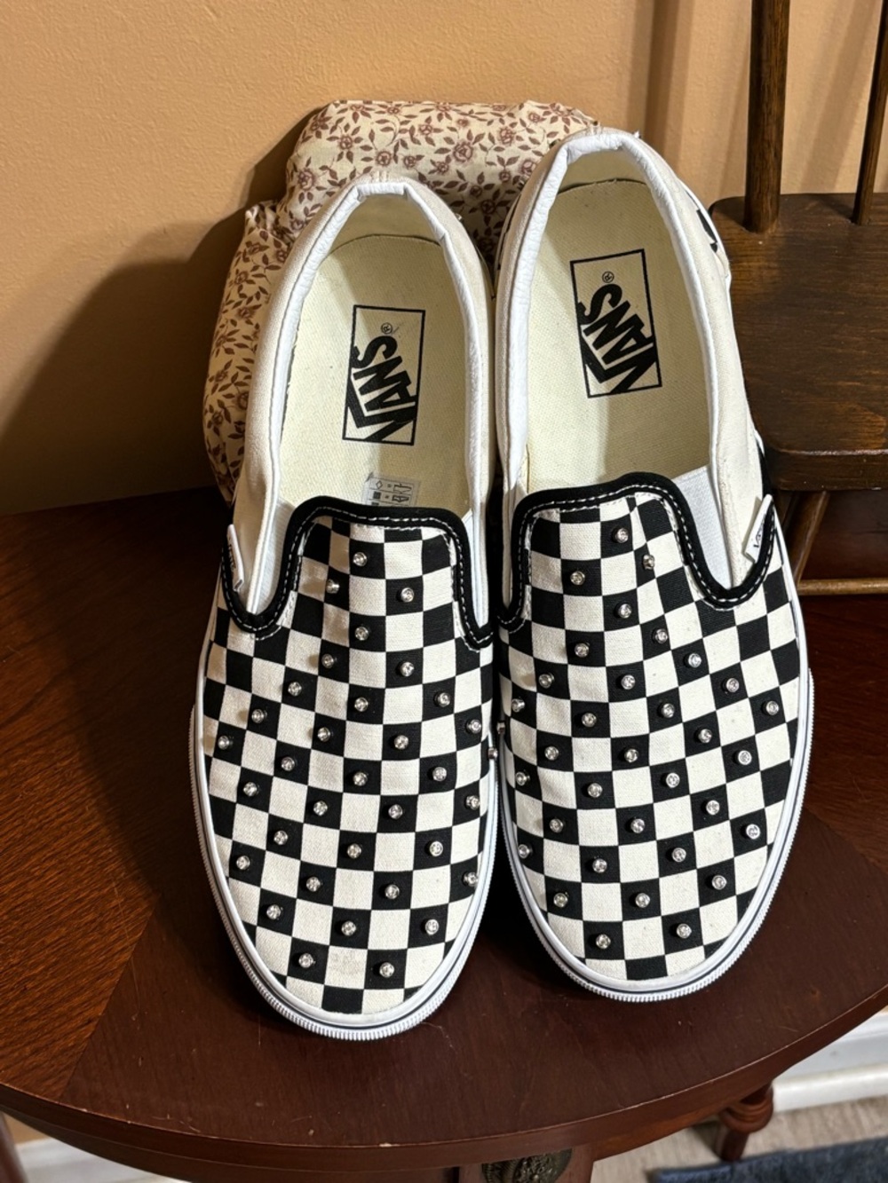 Unisex Vans checkerboard slip-ons with studs Men’s Size 8.5